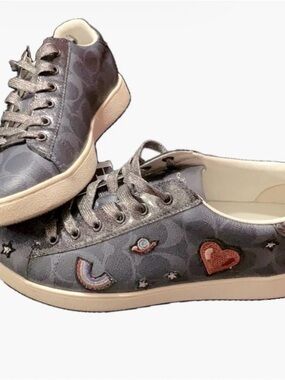 Coach Blue Fun Two Toned Sneakers with Embellishments. Size 8.5.